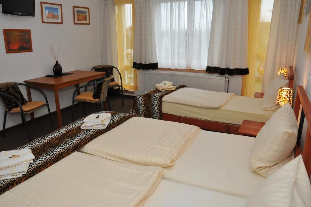 Pension Bella Vista Bochum Room photo