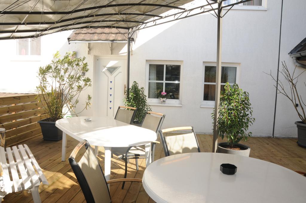 Pension Bella Vista Bochum Exterior photo